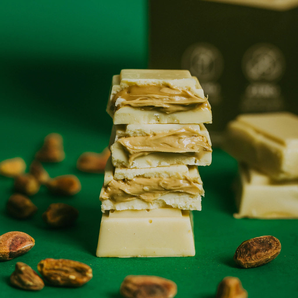 Display de Barra Recheada de Chocolate Branco com Creme de Pistache - Zero Poliol, Zero Adição de Açúcares, Lactose e Gl - imagem 4