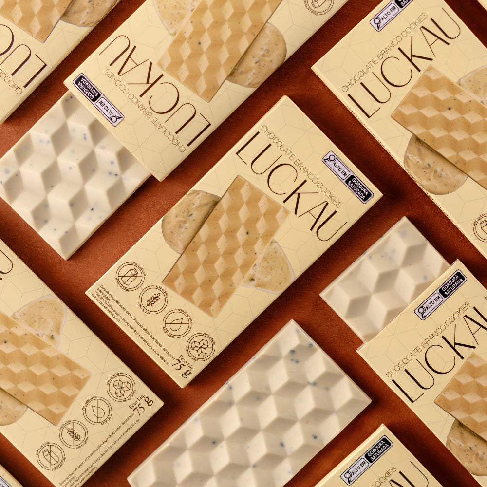 Barra Chocolate Branco com pedaços de Cookies - Zero Adição de Açúcares, Lactose e Glúten - Luckau - 75g - imagem 3